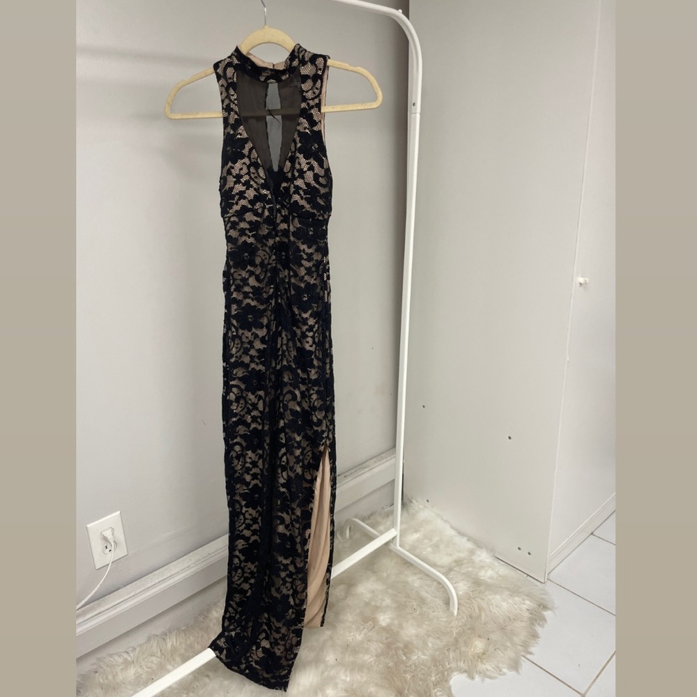 Fitted Lace Dress with Slit